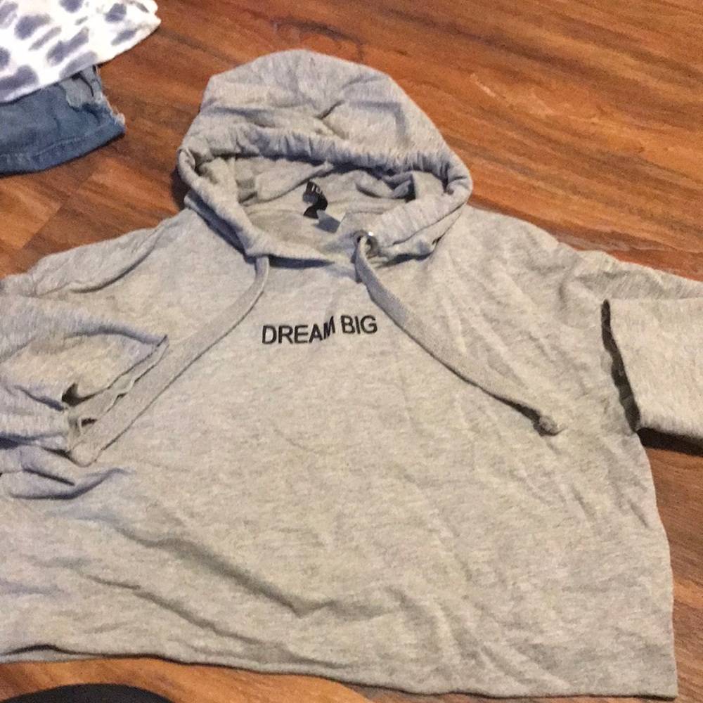 Crop sweater